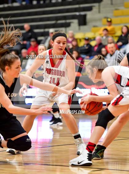 Thumbnail 3 in Pangburn vs. Bigelow (AAA 2A District Playoff) photogallery.