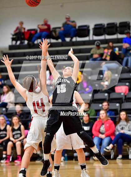 Thumbnail 3 in Pangburn vs. Bigelow (AAA 2A District Playoff) photogallery.
