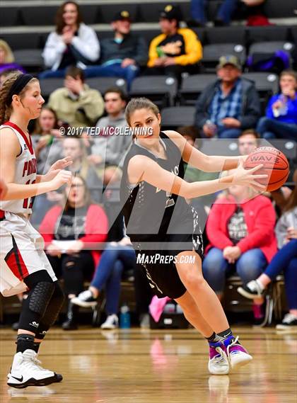 Thumbnail 3 in Pangburn vs. Bigelow (AAA 2A District Playoff) photogallery.