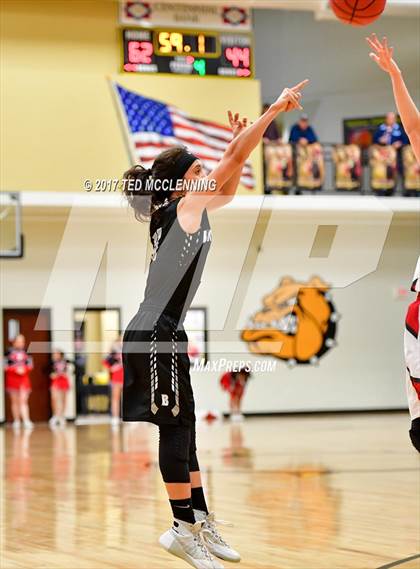 Thumbnail 1 in Pangburn vs. Bigelow (AAA 2A District Playoff) photogallery.