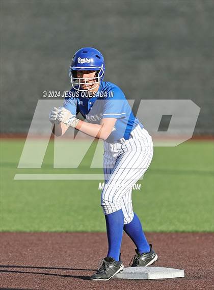 Thumbnail 3 in Tahoma @ Auburn photogallery.