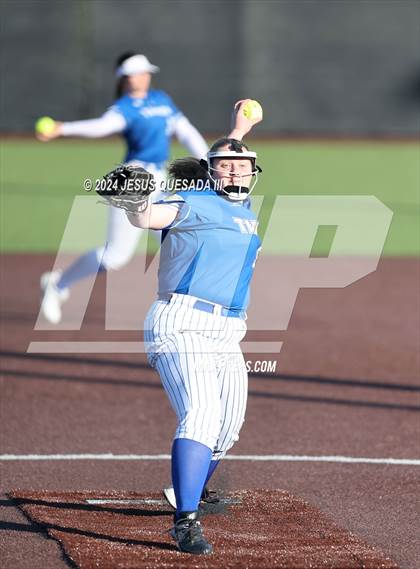 Thumbnail 1 in Tahoma @ Auburn photogallery.