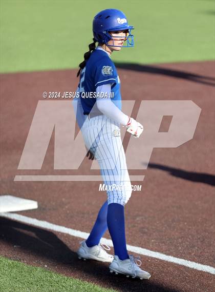 Thumbnail 1 in Tahoma @ Auburn photogallery.
