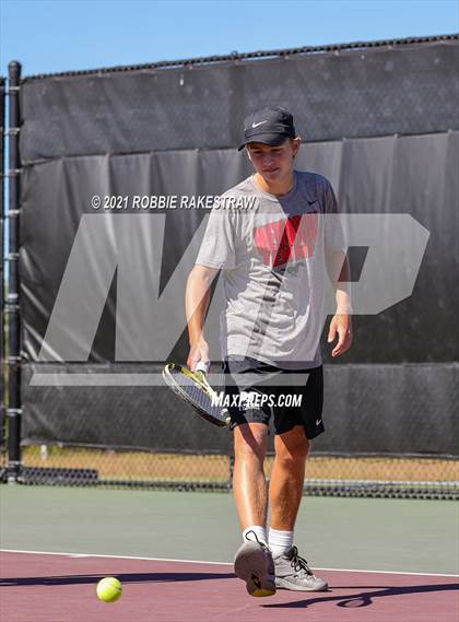 Thumbnail 1 in Lake Travis vs Memorial (UIL 6A Team Tennis Semifinal) photogallery.