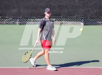 Thumbnail 3 in Lake Travis vs Memorial (UIL 6A Team Tennis Semifinal) photogallery.