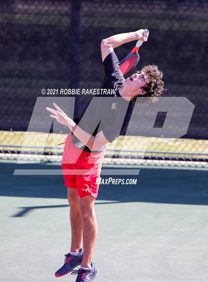 Thumbnail 3 in Lake Travis vs Memorial (UIL 6A Team Tennis Semifinal) photogallery.