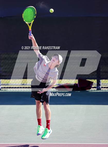 Thumbnail 2 in Lake Travis vs Memorial (UIL 6A Team Tennis Semifinal) photogallery.