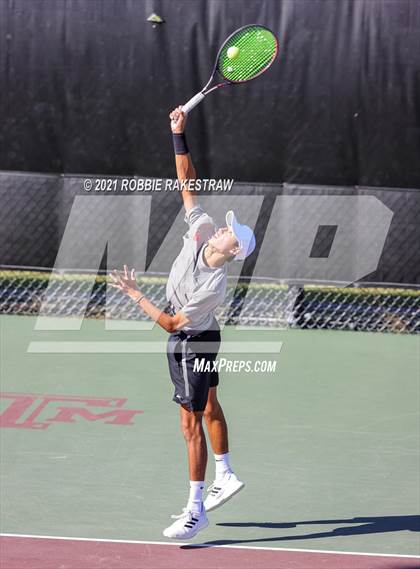 Thumbnail 2 in Lake Travis vs Memorial (UIL 6A Team Tennis Semifinal) photogallery.