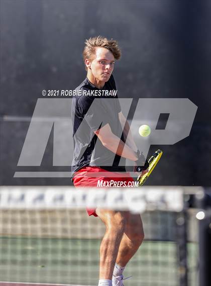 Thumbnail 3 in Lake Travis vs Memorial (UIL 6A Team Tennis Semifinal) photogallery.