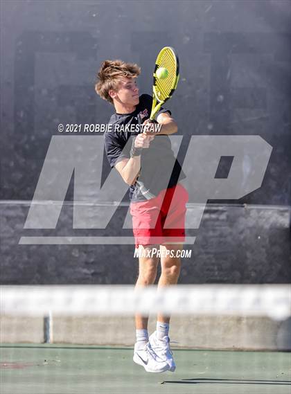 Thumbnail 2 in Lake Travis vs Memorial (UIL 6A Team Tennis Semifinal) photogallery.