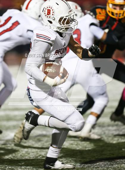 Thumbnail 2 in Beckman Patriots vs. Woodbridge Warriors photogallery.
