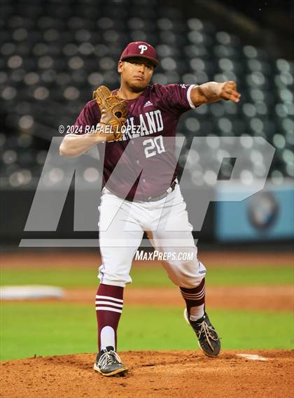 Thumbnail 2 in Cy-Fair vs. Pearland (UIL Baseball 6A Region 3 Regional Final) photogallery.