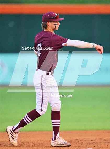 Thumbnail 2 in Cy-Fair vs. Pearland (UIL Baseball 6A Region 3 Regional Final) photogallery.