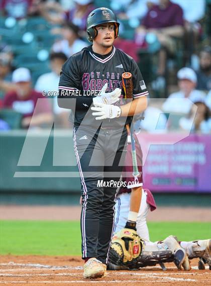Thumbnail 1 in Cy-Fair vs. Pearland (UIL Baseball 6A Region 3 Regional Final) photogallery.