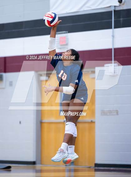 Thumbnail 3 in Sachse @ Wylie photogallery.