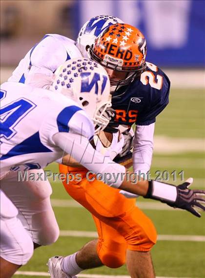 Thumbnail 3 in Mountain Lakes vs. Wallington (NJSIAA North 1 Group 1 Final) photogallery.
