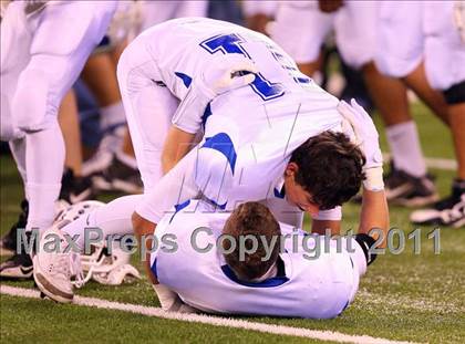 Thumbnail 2 in Mountain Lakes vs. Wallington (NJSIAA North 1 Group 1 Final) photogallery.