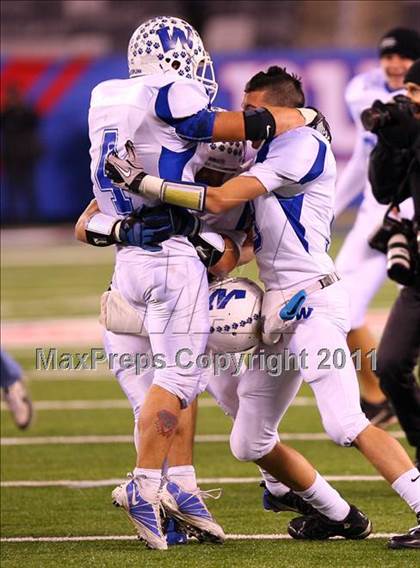 Thumbnail 3 in Mountain Lakes vs. Wallington (NJSIAA North 1 Group 1 Final) photogallery.
