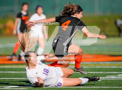 Thumbnail 3 in Issaquah @ Monroe (WIAA 4A District First Round Playoff) photogallery.