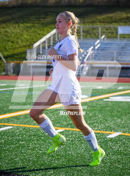 Thumbnail 2 in Issaquah @ Monroe (WIAA 4A District First Round Playoff) photogallery.