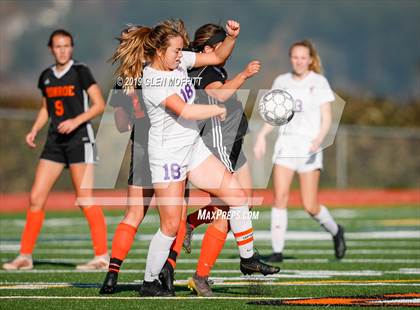 Thumbnail 3 in Issaquah @ Monroe (WIAA 4A District First Round Playoff) photogallery.