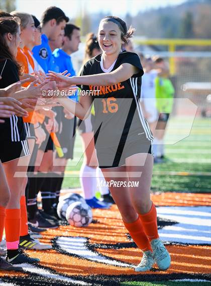 Thumbnail 3 in Issaquah @ Monroe (WIAA 4A District First Round Playoff) photogallery.