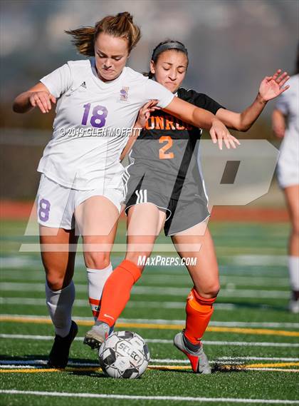 Thumbnail 1 in Issaquah @ Monroe (WIAA 4A District First Round Playoff) photogallery.