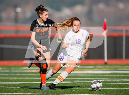 Thumbnail 3 in Issaquah @ Monroe (WIAA 4A District First Round Playoff) photogallery.