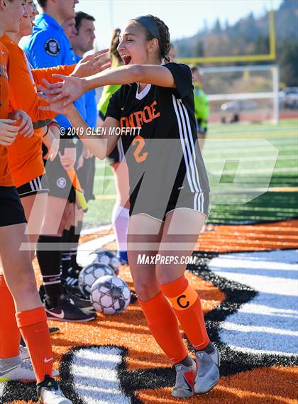 Thumbnail 3 in Issaquah @ Monroe (WIAA 4A District First Round Playoff) photogallery.