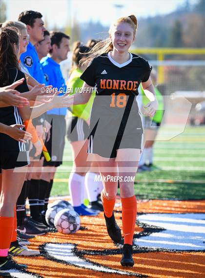 Thumbnail 2 in Issaquah @ Monroe (WIAA 4A District First Round Playoff) photogallery.