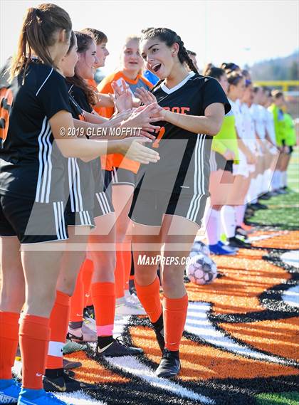 Thumbnail 2 in Issaquah @ Monroe (WIAA 4A District First Round Playoff) photogallery.