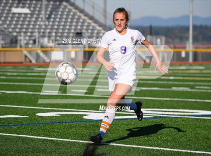 Thumbnail 3 in Issaquah @ Monroe (WIAA 4A District First Round Playoff) photogallery.