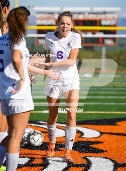 Thumbnail 2 in Issaquah @ Monroe (WIAA 4A District First Round Playoff) photogallery.