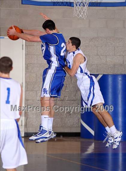 Thumbnail 1 in Rancho Bernardo vs Santa Margarita (MaxPreps Holiday Classic) photogallery.