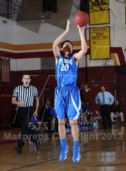 Thumbnail 3 in Arcadia vs. Burbank photogallery.