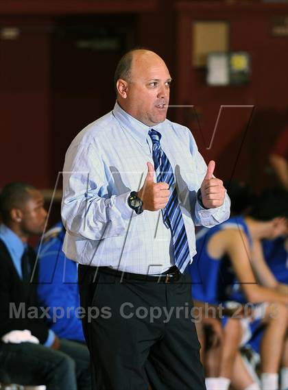 Thumbnail 3 in Arcadia vs. Burbank photogallery.