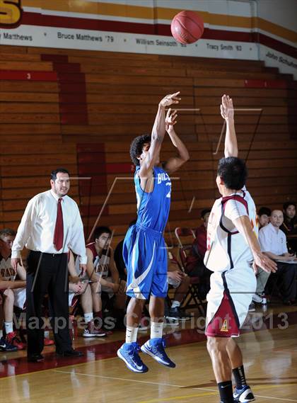 Thumbnail 3 in Arcadia vs. Burbank photogallery.