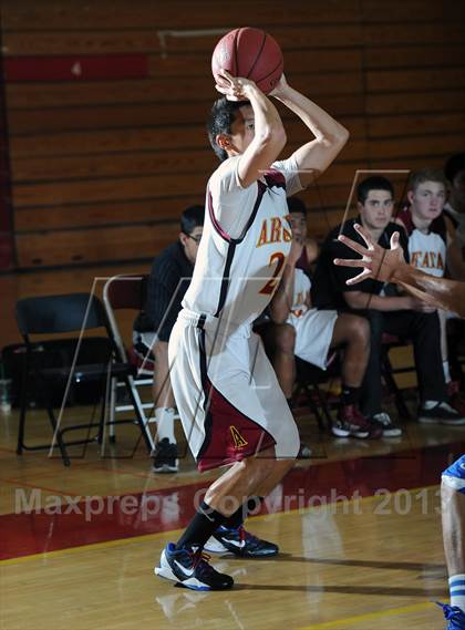 Thumbnail 2 in Arcadia vs. Burbank photogallery.