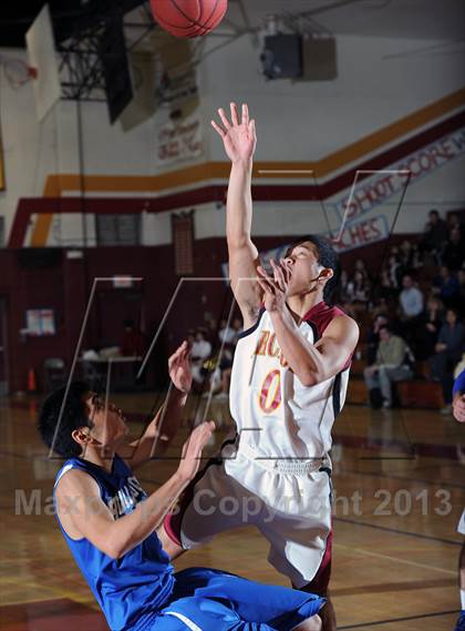Thumbnail 3 in Arcadia vs. Burbank photogallery.