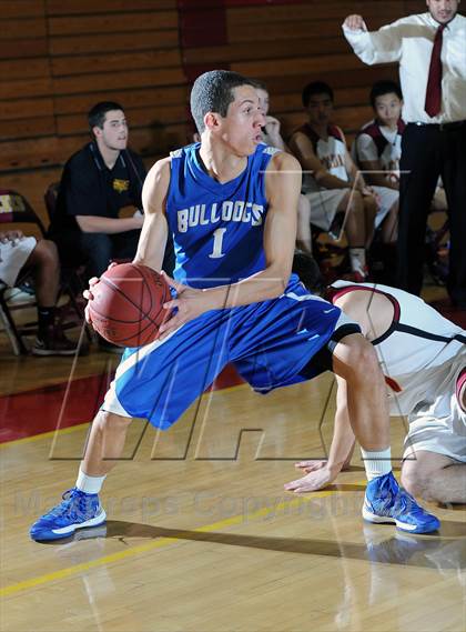 Thumbnail 3 in Arcadia vs. Burbank photogallery.