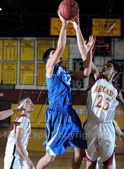 Thumbnail 1 in Arcadia vs. Burbank photogallery.