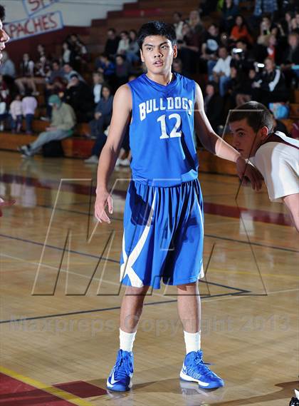 Thumbnail 2 in Arcadia vs. Burbank photogallery.