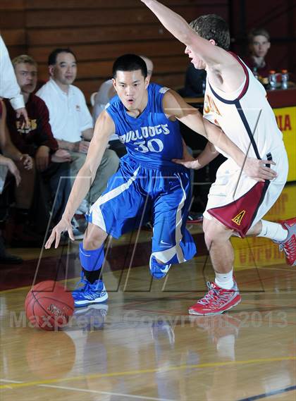 Thumbnail 2 in Arcadia vs. Burbank photogallery.
