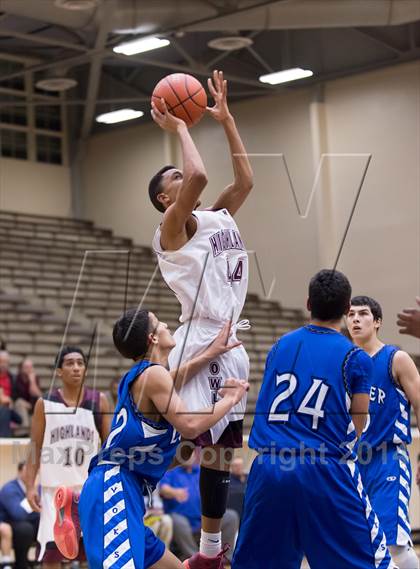Thumbnail 1 in Lanier @ Highlands photogallery.