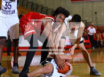 Thumbnail 3 in Foothills Christian vs. Orange Lutheran (Nike Extravaganza) photogallery.