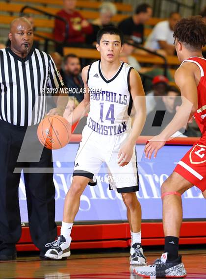 Thumbnail 3 in Foothills Christian vs. Orange Lutheran (Nike Extravaganza) photogallery.