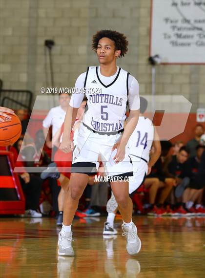 Thumbnail 1 in Foothills Christian vs. Orange Lutheran (Nike Extravaganza) photogallery.
