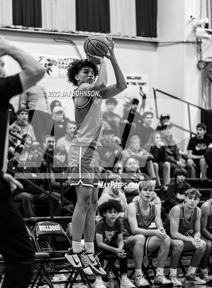 Thumbnail 2 in Branson vs. Salesian College Preparatory (Gridley Invitational) photogallery.