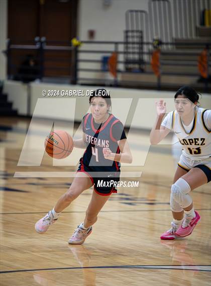 Thumbnail 3 in Veterans Memorial @ Lopez photogallery.