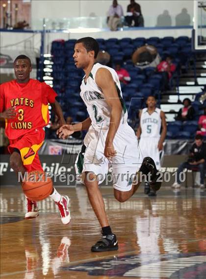 Thumbnail 3 in Butler vs Yates (T-Mobile Invitational) photogallery.